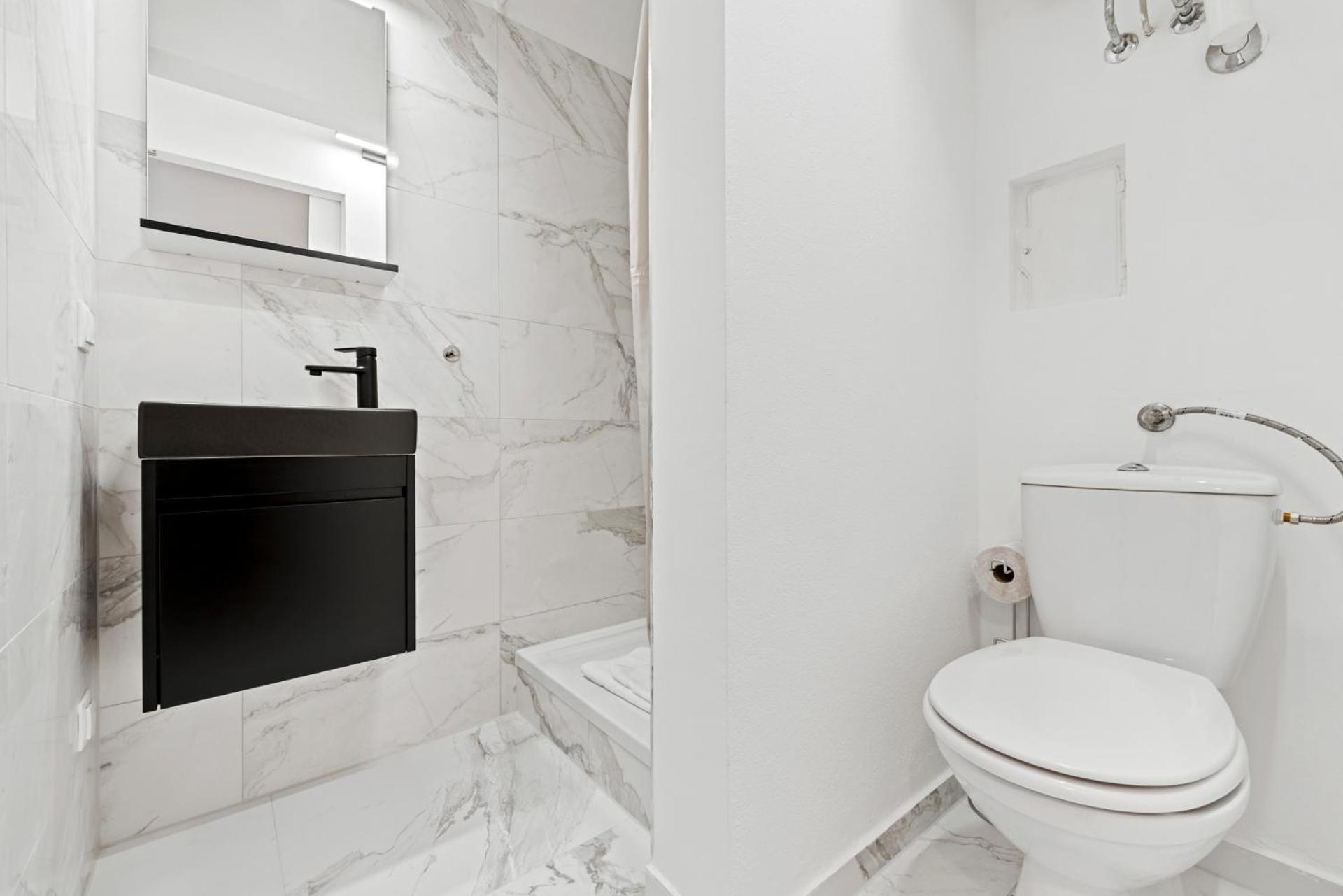 Cozy City Apartment - 15 Min To City-Centre - Contactless 24H Check-In Vienne Extérieur photo